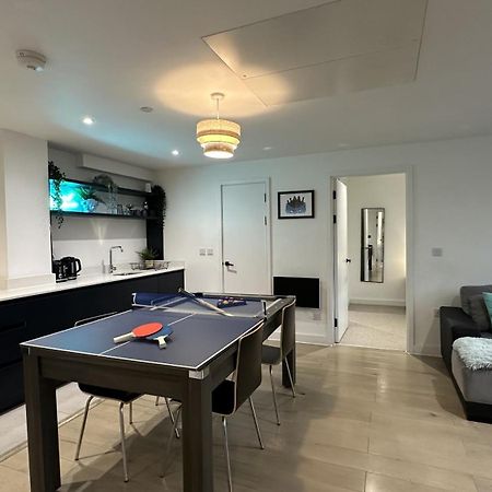 Lux Livin' Apartments - Luxury 2 Bed Apartment With Sky Garden 맨체스터 외부 사진