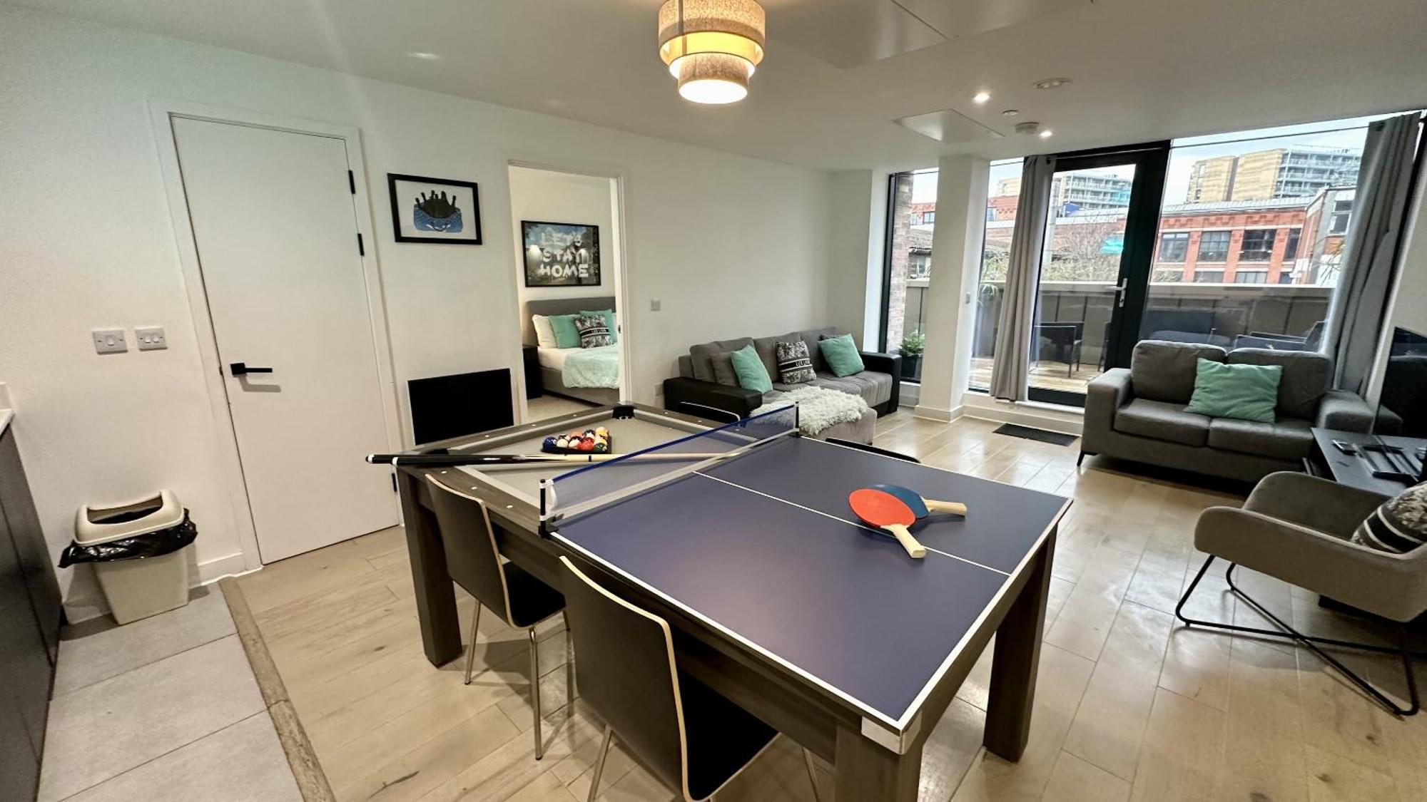 Lux Livin' Apartments - Luxury 2 Bed Apartment With Sky Garden 맨체스터 외부 사진