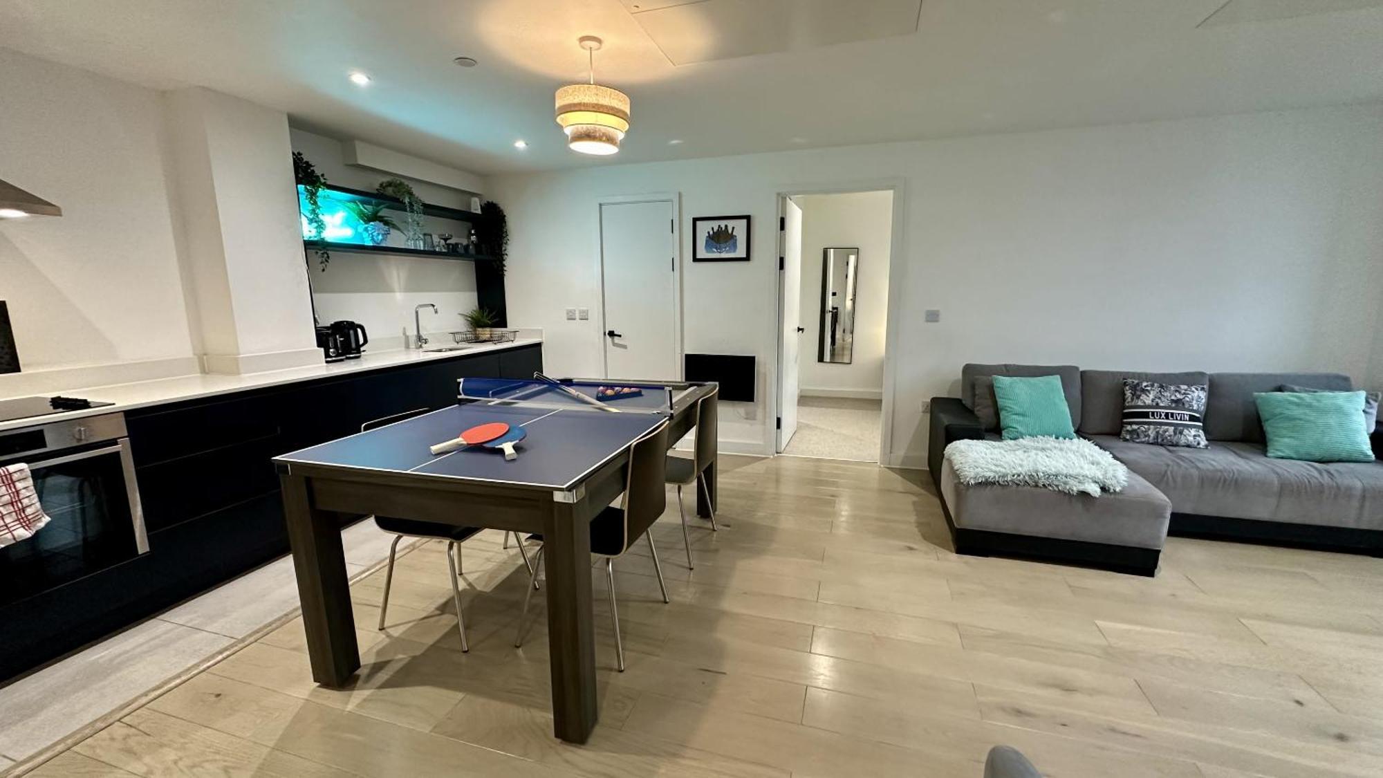 Lux Livin' Apartments - Luxury 2 Bed Apartment With Sky Garden 맨체스터 외부 사진