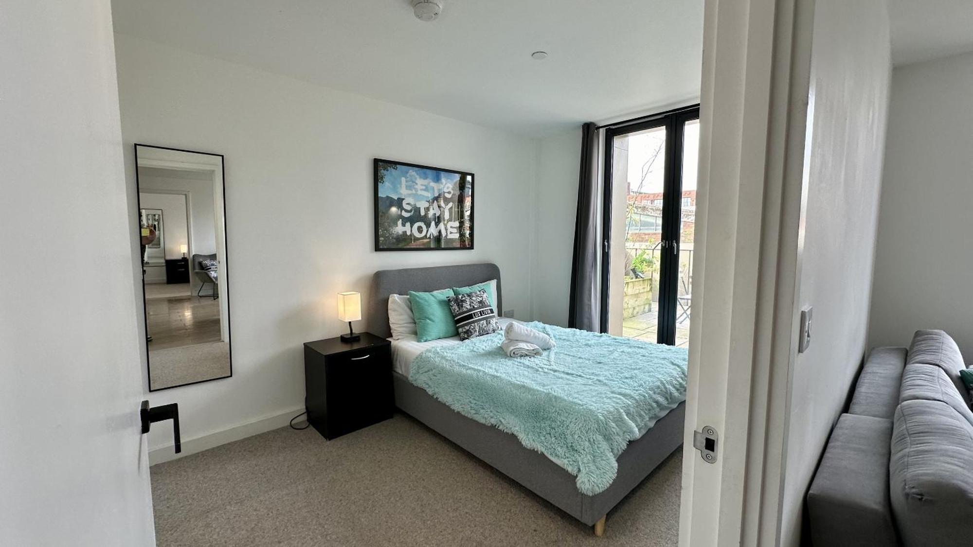Lux Livin' Apartments - Luxury 2 Bed Apartment With Sky Garden 맨체스터 외부 사진