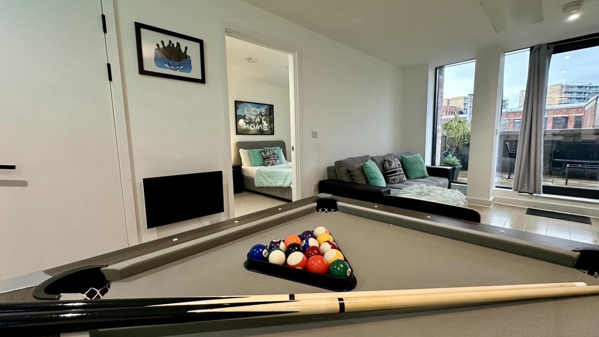 Lux Livin' Apartments - Luxury 2 Bed Apartment With Sky Garden 맨체스터 외부 사진